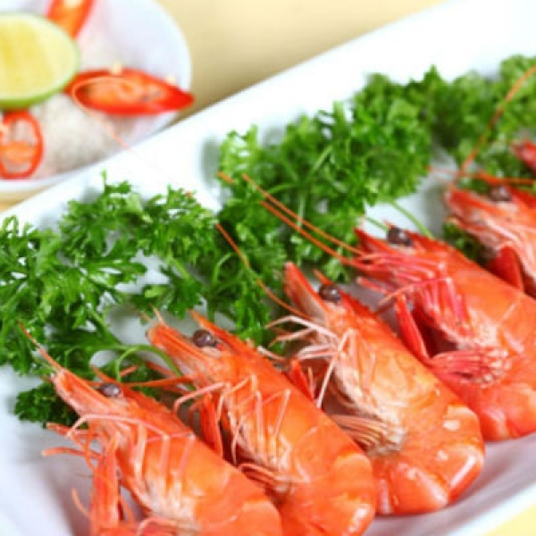 Tôm thẻ - Tôm sú hấp