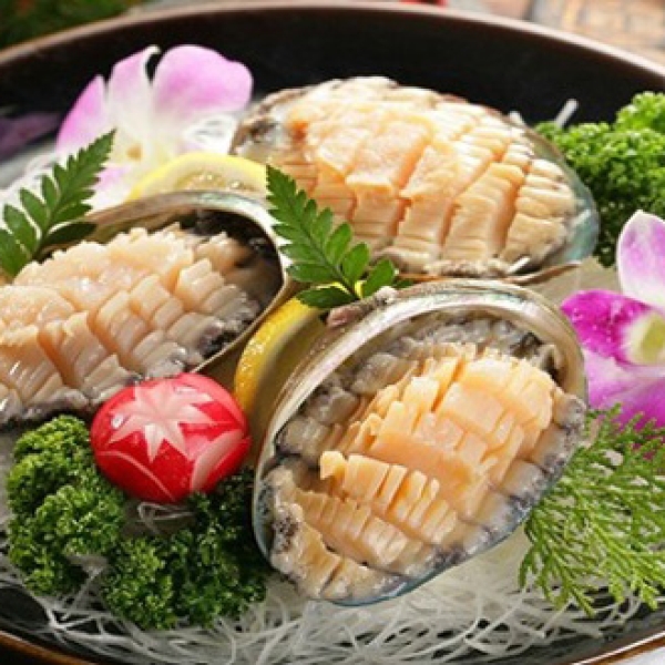 Bào ngư Hàn Quốc Sashimi