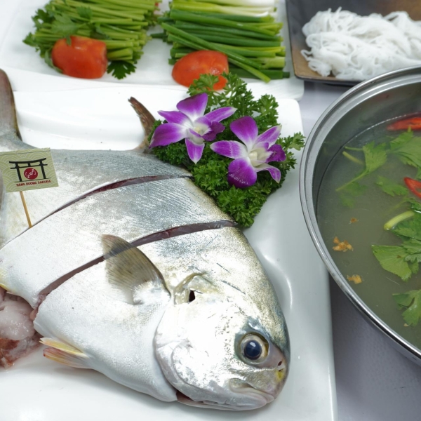 Cá chim trắng nấu ngót