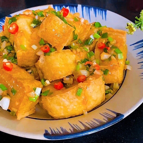 Đậu hũ chiên nước mắm
