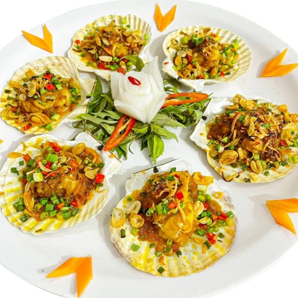 Sò điệp Nhật nướng mỡ hành