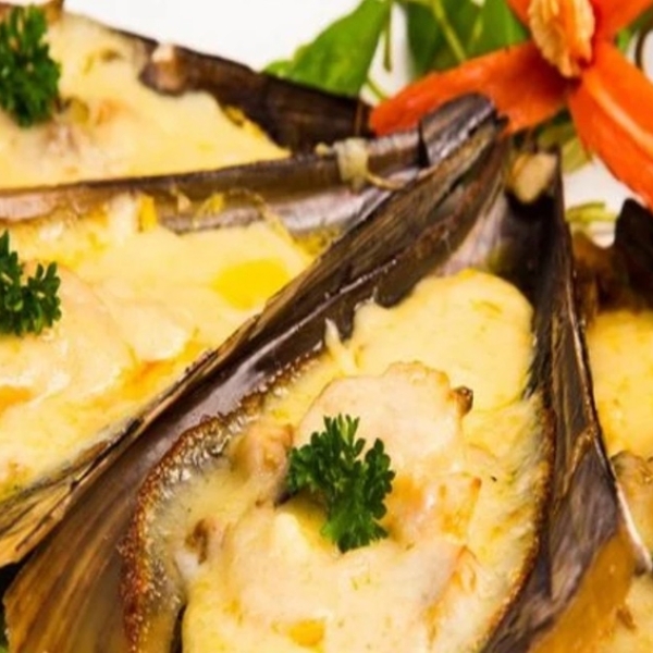 Sò mai nướng phô mai